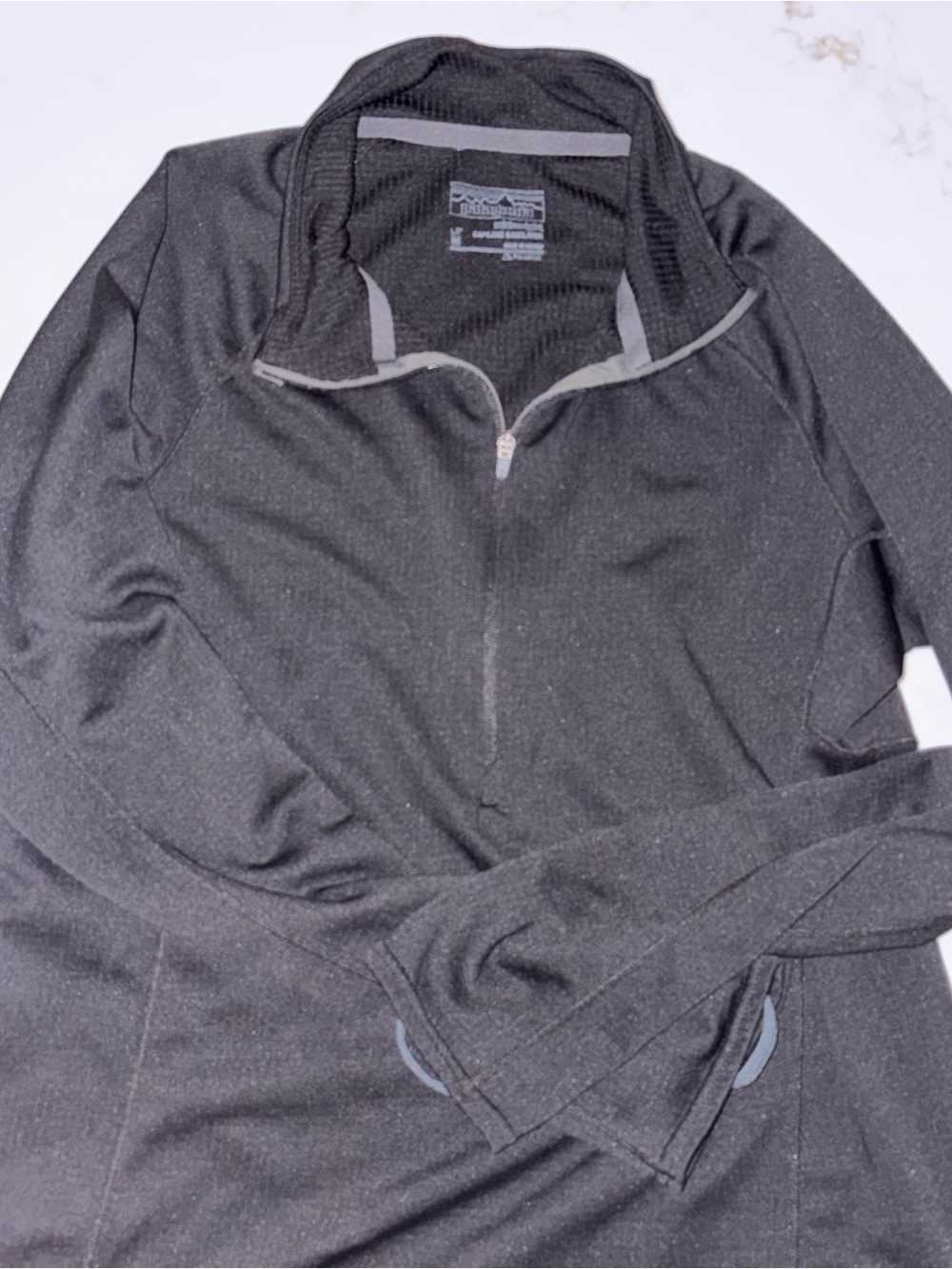 Patagonia Women's Capilene Midweight 1/2 Zip-Neck
Pullover Base Layer Black